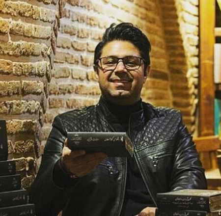 حجت اشرف زاده ماه بی تکرار